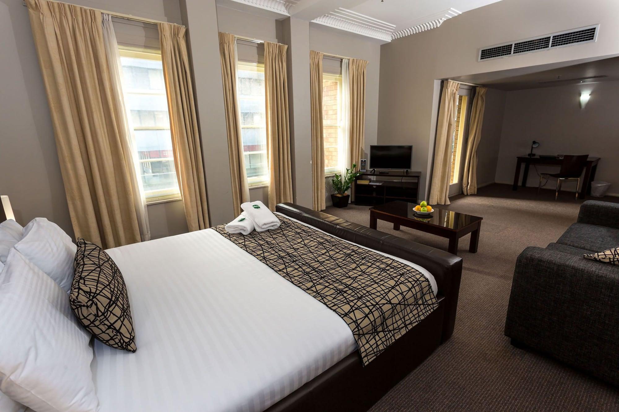 Hotel Clarendon Newcastle